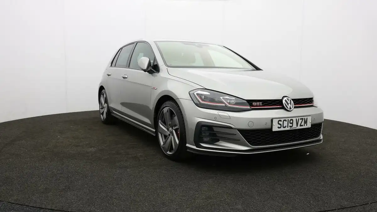 2019-volkswagen-golf-20-tsi-gti-performance-5d-big-42