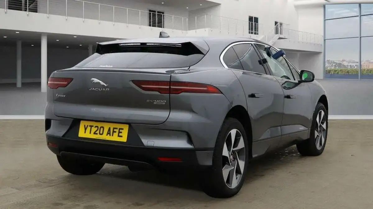 2019-jaguar-i-pace-ev400-se-big-7