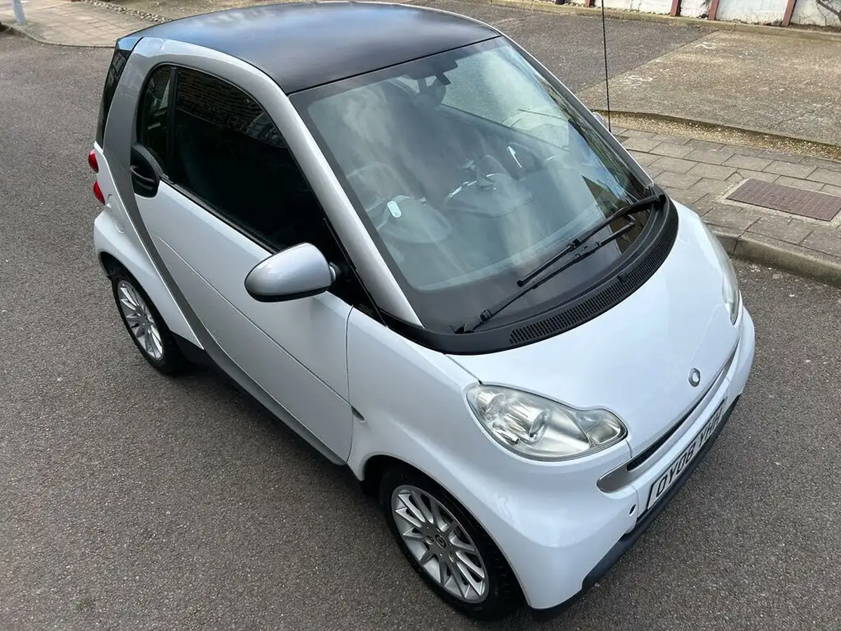 2008-smart-fortwo-10-passion-71bhp-coupe-big-45