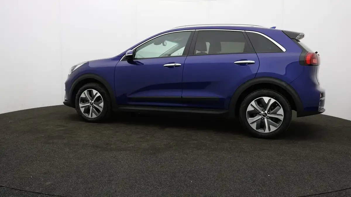2021-kia-e-niro-ev-3-big-64