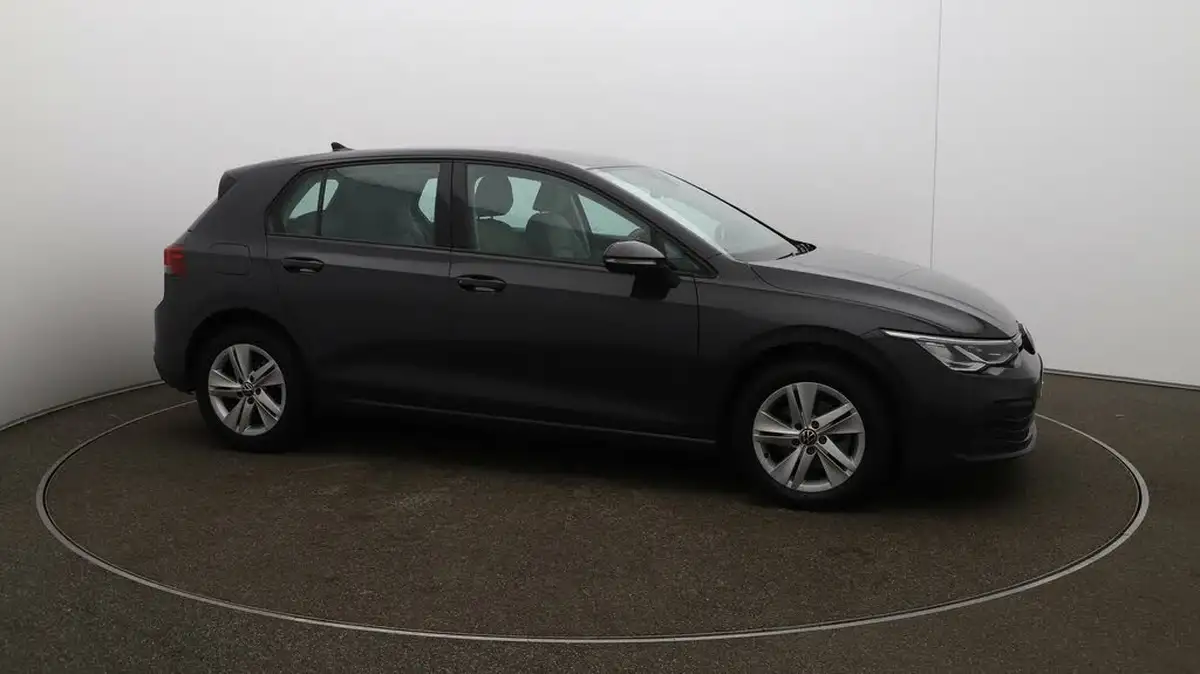 2022-volkswagen-golf-20tdi-life-hatchback-big-37