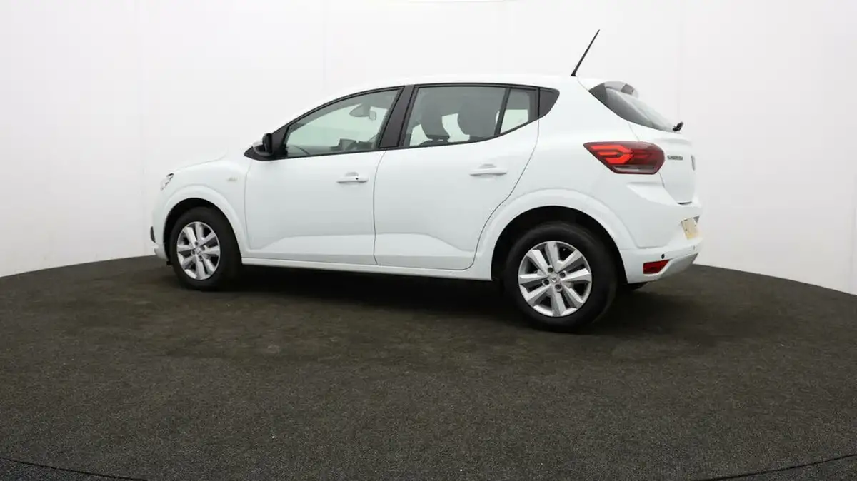 2021-dacia-sandero-10-tce-comfort-90bhp-big-72