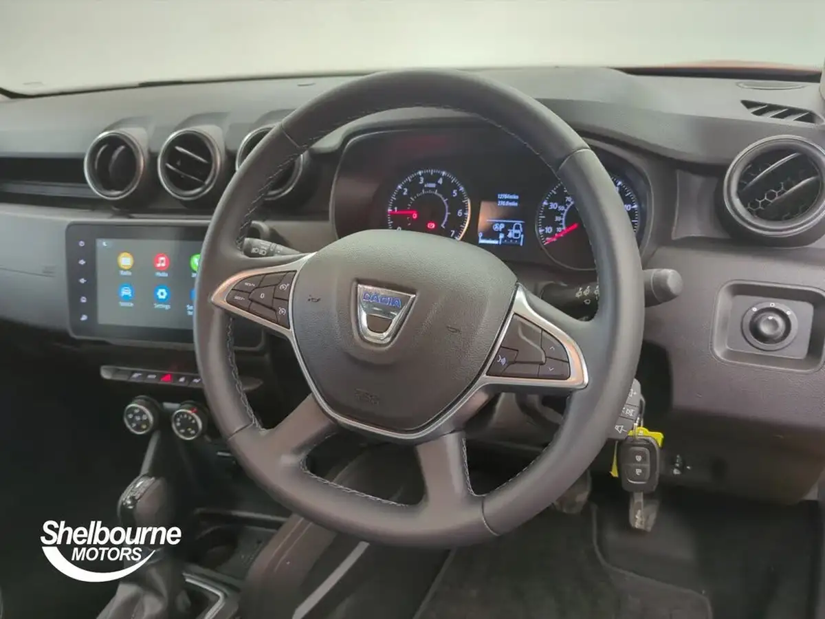 2022-dacia-duster-13-tce-comfort-150hpeu6d-4x2-window-van-edc-big-3
