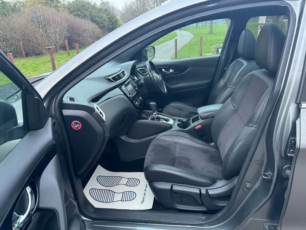 2017-nissan-qashqai-12-dig-t-n-vision-18in-xtronic-cvt-big-39