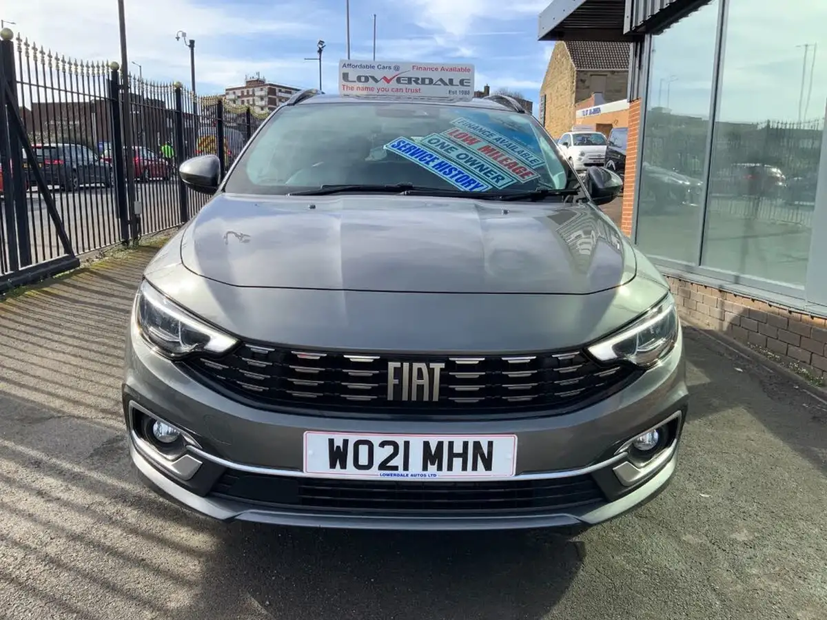 2021-fiat-tipo-10-life-station-wagon-big-5