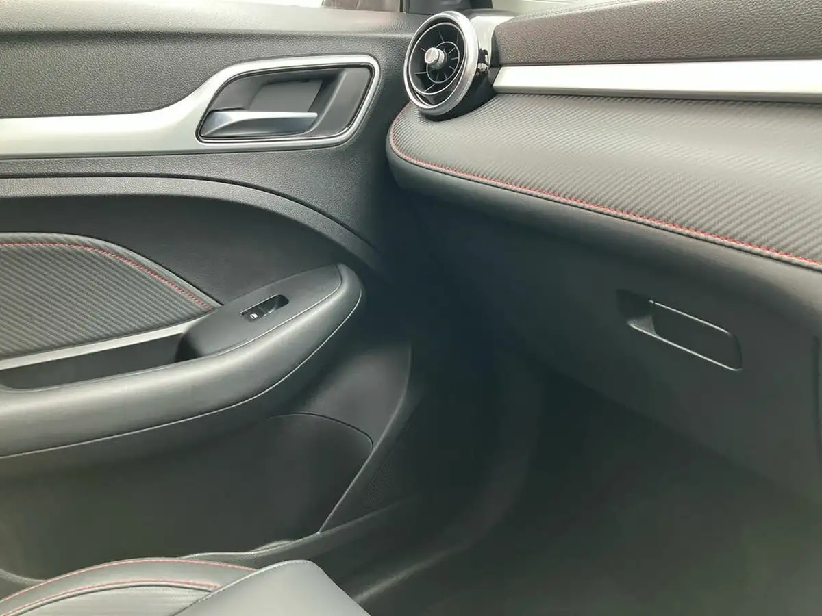 2024-mg-zs-suv-15-vti-tech-exclusive-big-38