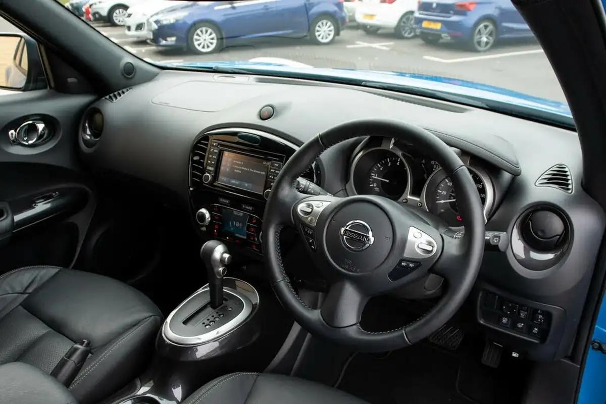 2019-nissan-juke-16-tekna-112ps-xtronic-cvt-big-4
