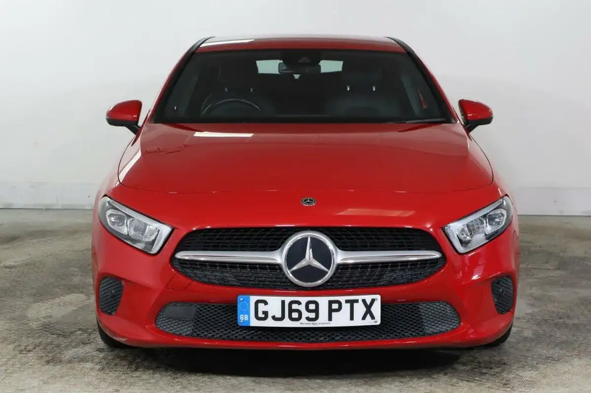 2019-mercedes-benz-a-class-15d-a180d-sport-executive-hatchback-5d-7g-dct-big-1