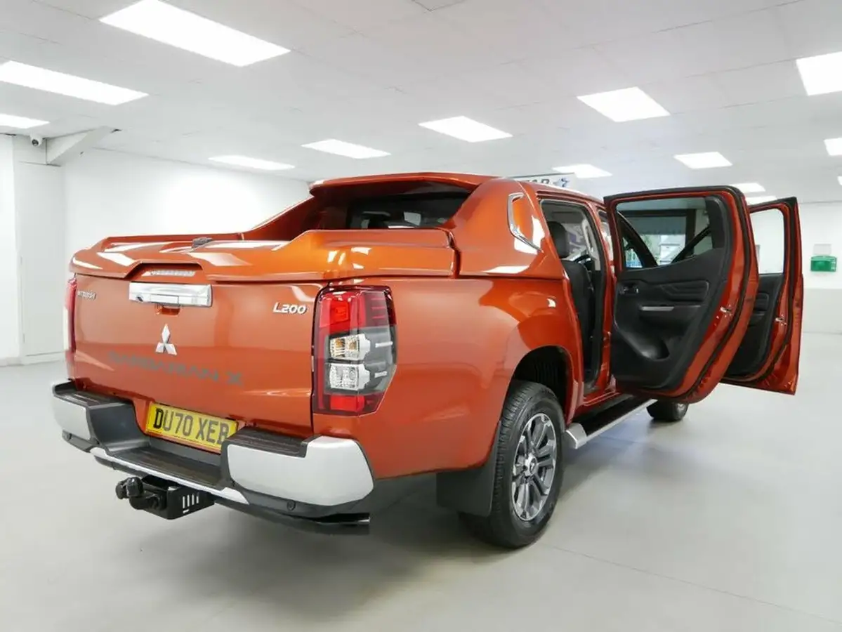2020-mitsubishi-l200-22di-d-barbarian-x-big-20