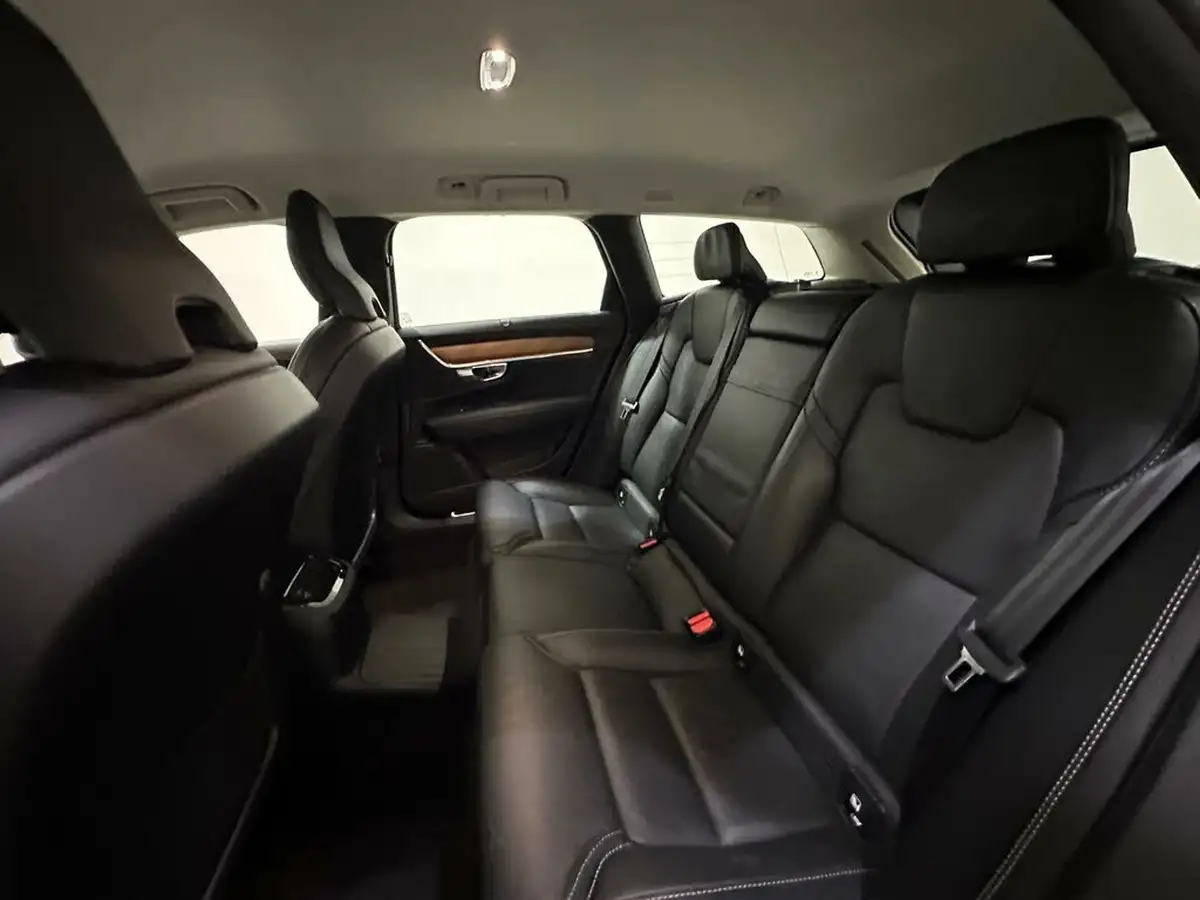 2020-volvo-v90-20-t8-inscription-plus-big-27