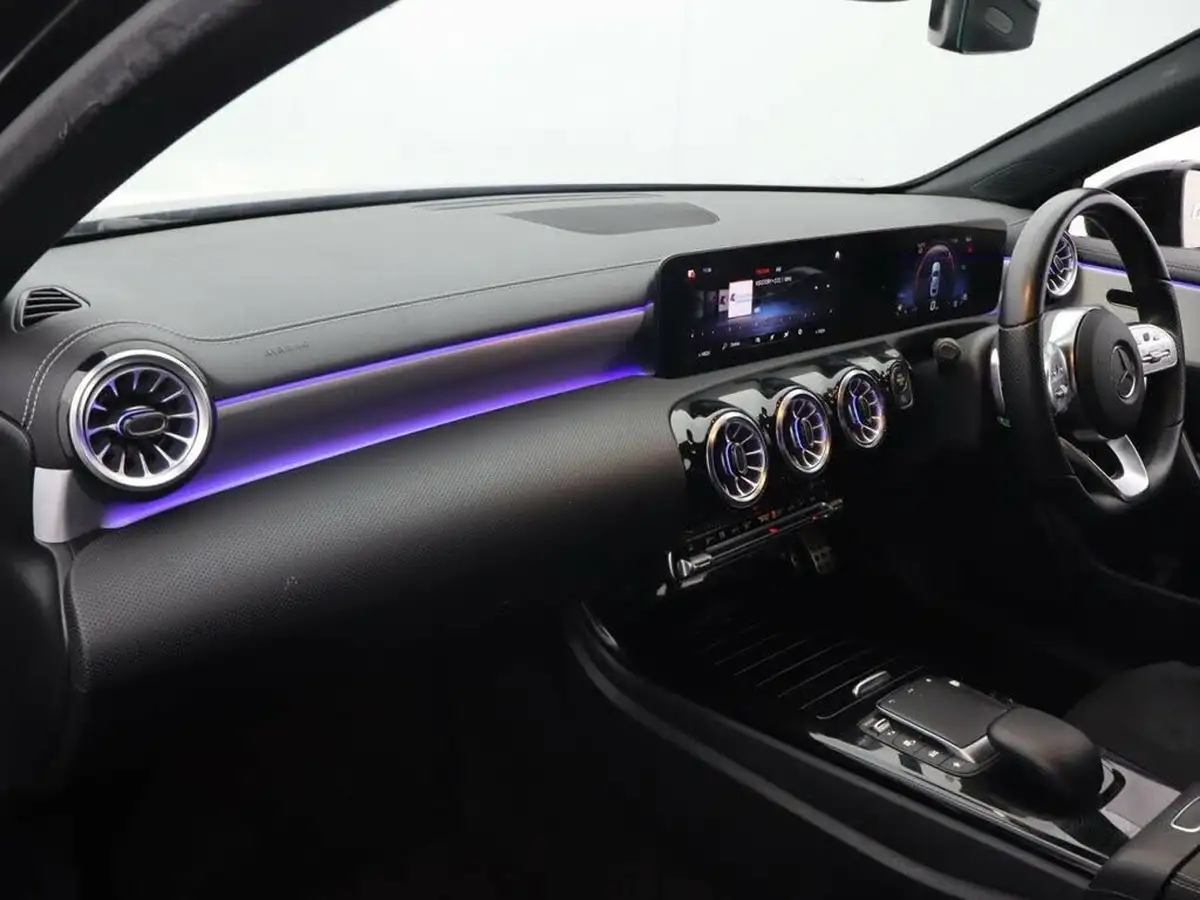 2022-mercedes-benz-a-class-13-a180-amg-line-executive-edition-saloon-4d-7g-dct-big-18