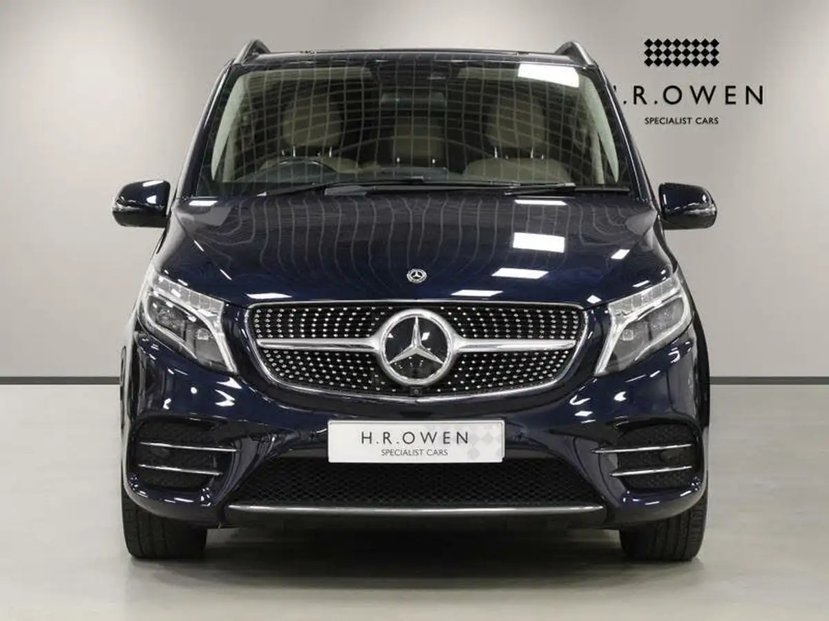 2019-mercedes-benz-v-class-20d-v220d-amg-line-extra-long-big-7
