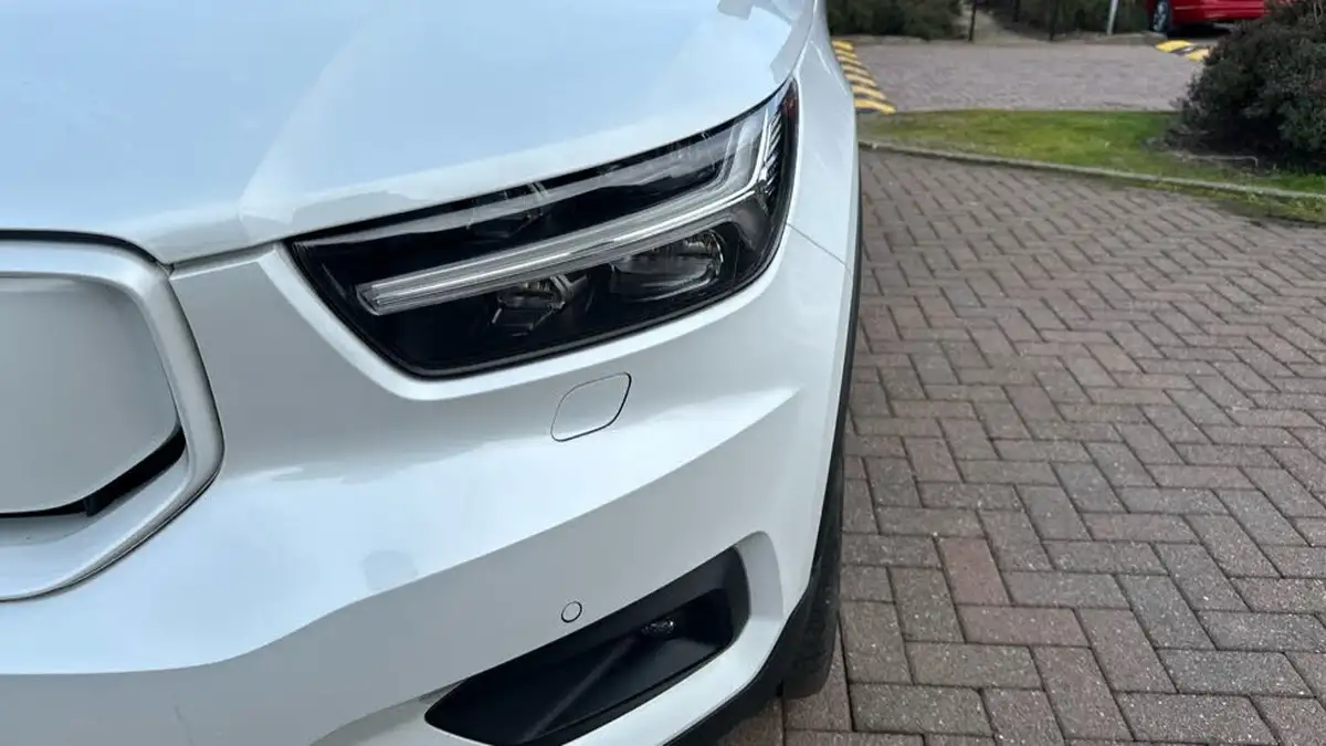 2021-volvo-xc40-e-twin-recharge-plus-big-42