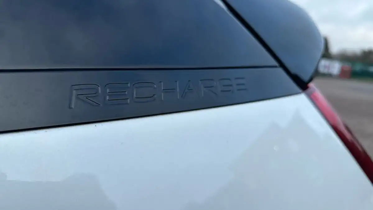 2021-volvo-xc40-e-twin-recharge-plus-big-38
