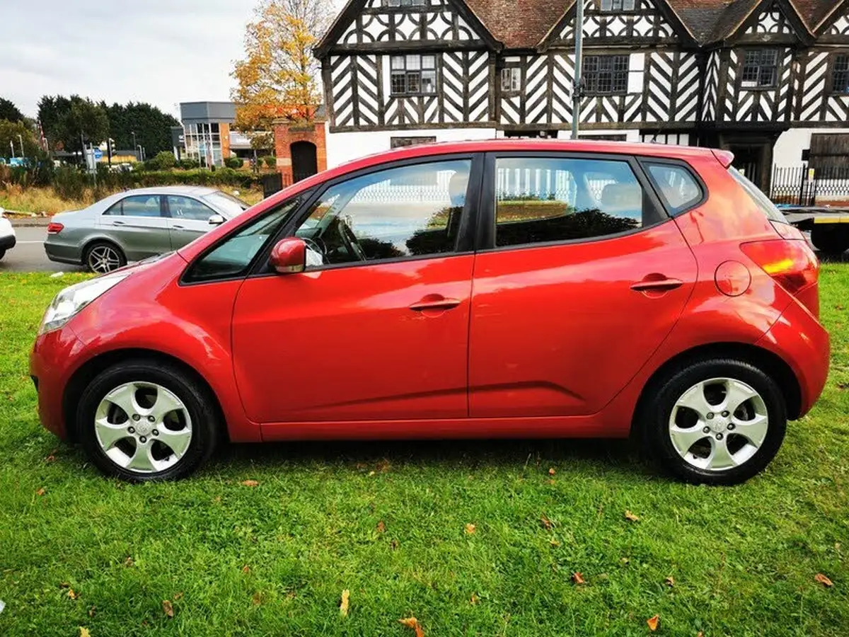 2012-kia-venga-14-2-big-5