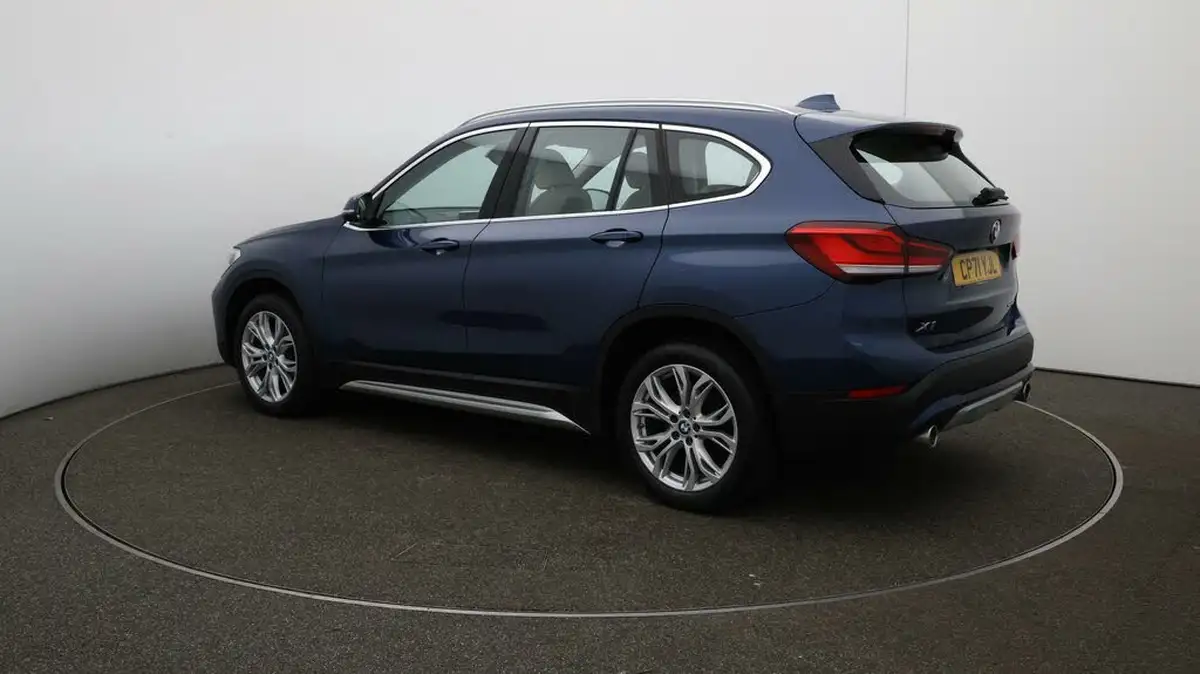 2022-bmw-x1-20td-sdrive18d-xline-sport-auto-big-56
