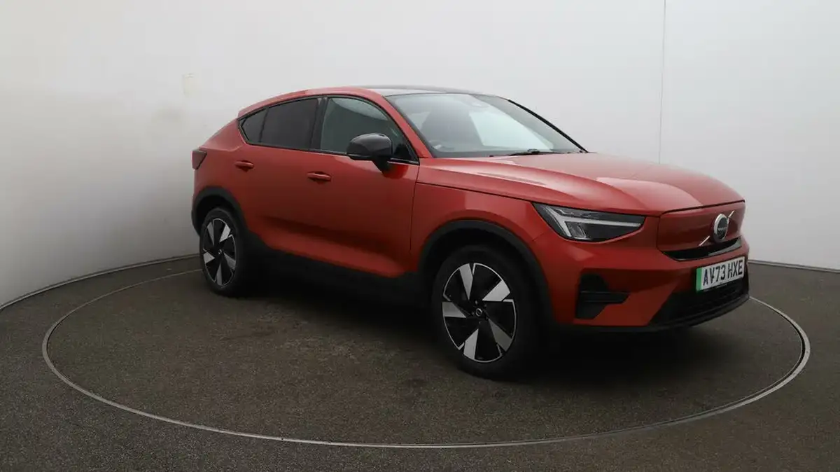 2023-volvo-c40-e-twin-recharge-core-big-42