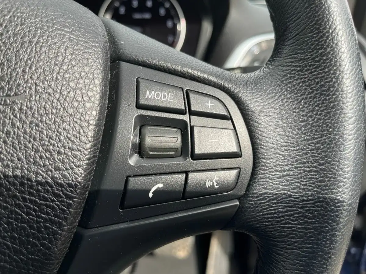 2019-bmw-1-series-15-118i-se-business-5d-auto-big-28