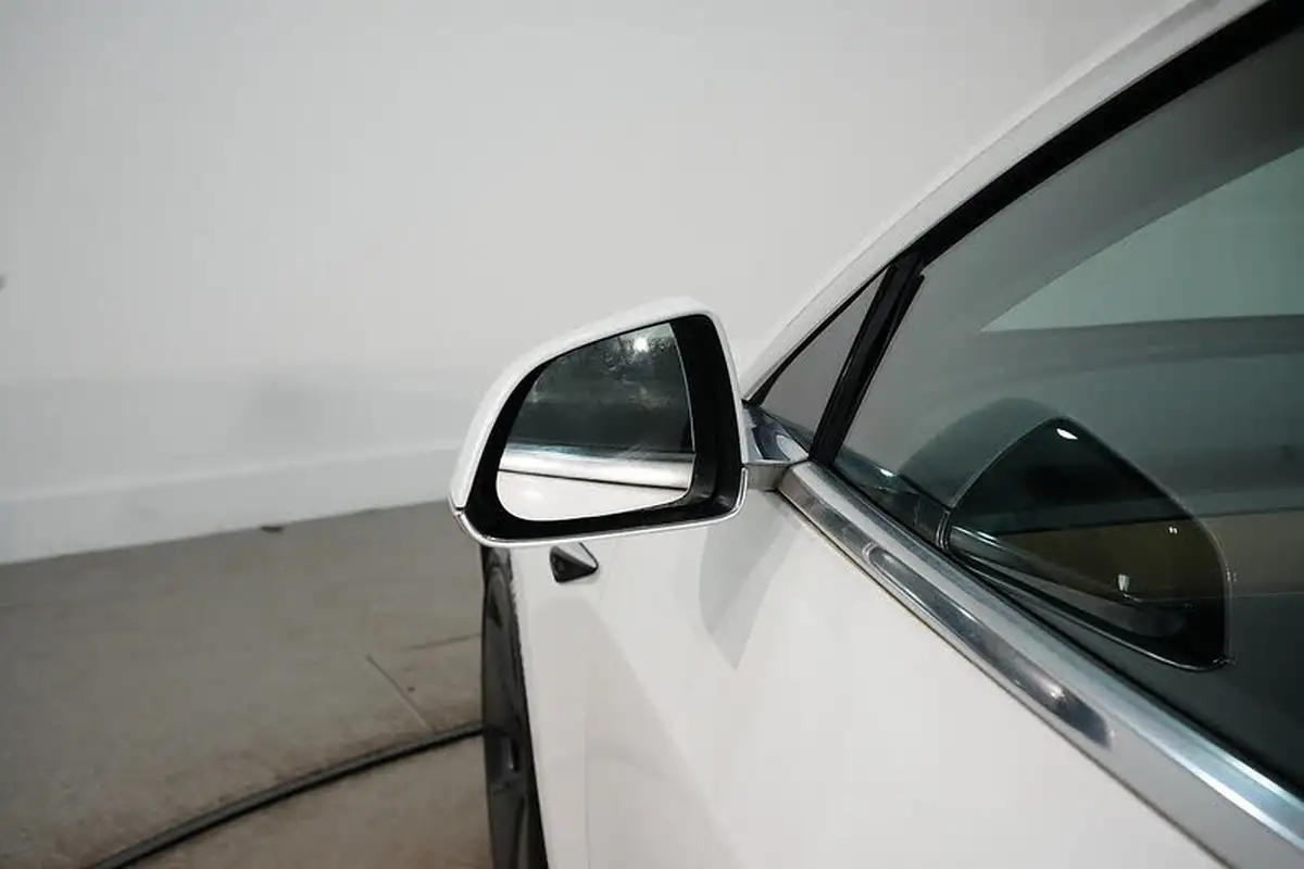 2020-tesla-model-3-e-standard-plus-big-14