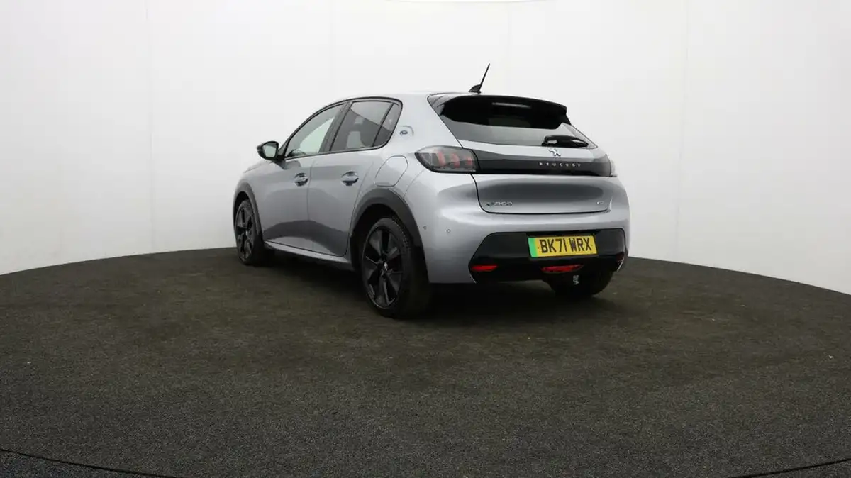 2021-peugeot-208-e-gt-50kwh-big-71