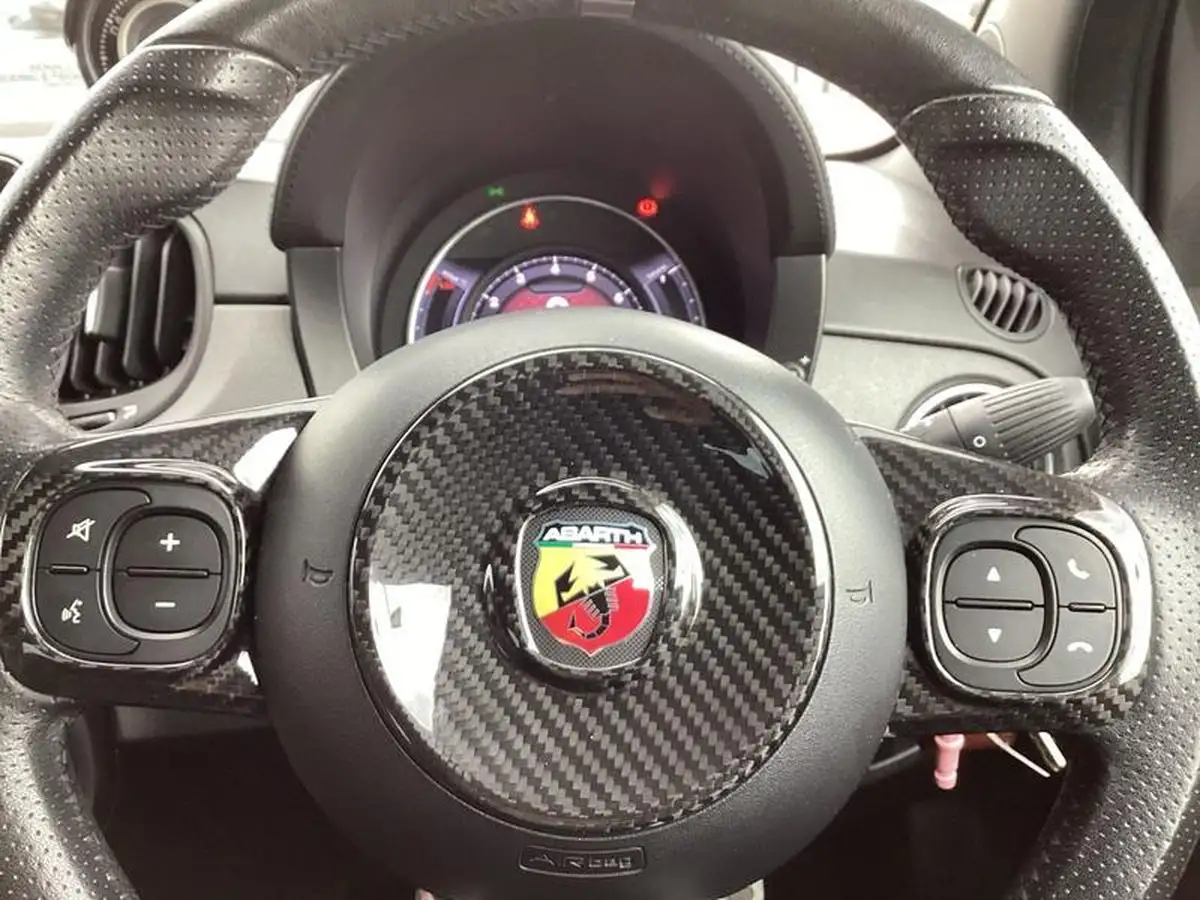 2016-abarth-595-14-tjet-turismo-big-12