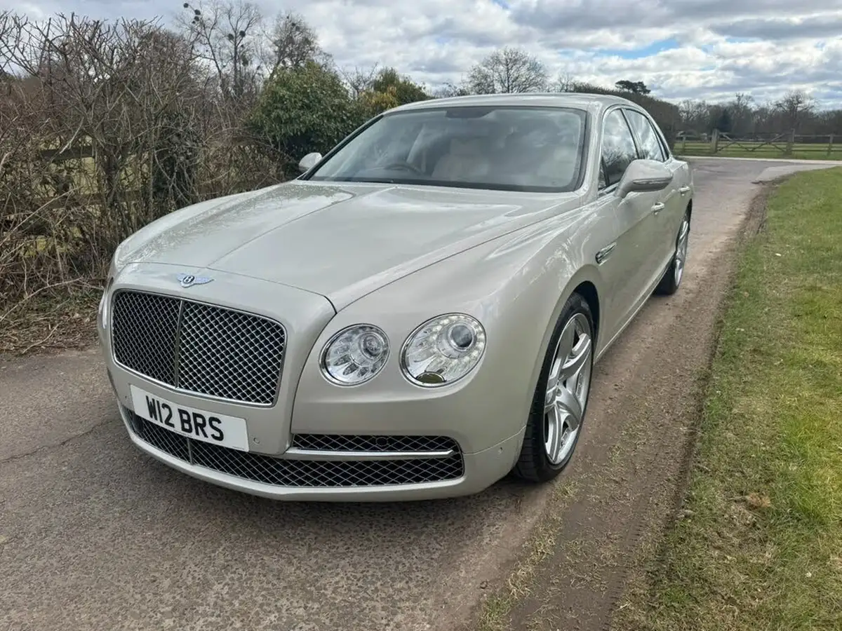 2014-bentley-flying-spur-60-mulliner-big-2