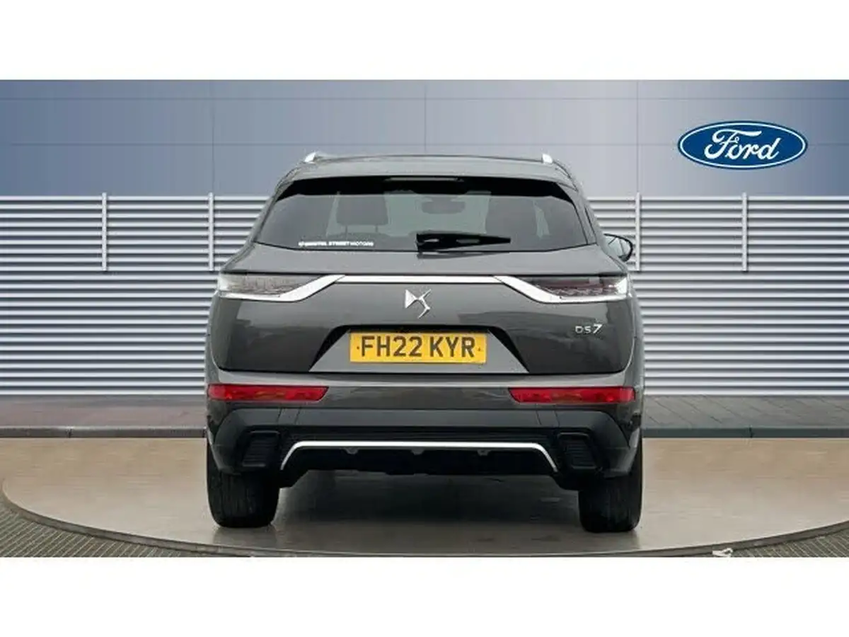 2022-ds-ds-7-crossback-15-bluehdi-rivoli-big-5