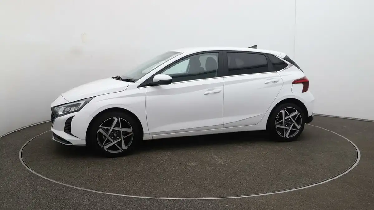 2024-hyundai-i20-10-t-gdi-premium-two-tone-roof-big-58