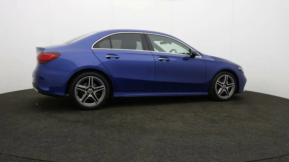 2024-mercedes-benz-a-class-13-a200-amg-line-executive-saloon-4d-big-34