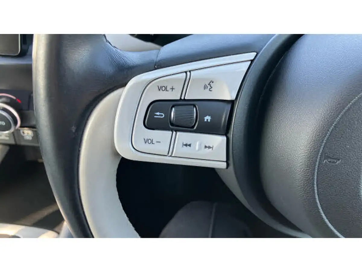 2021-honda-jazz-15-i-mmd-ex-107ps-big-18