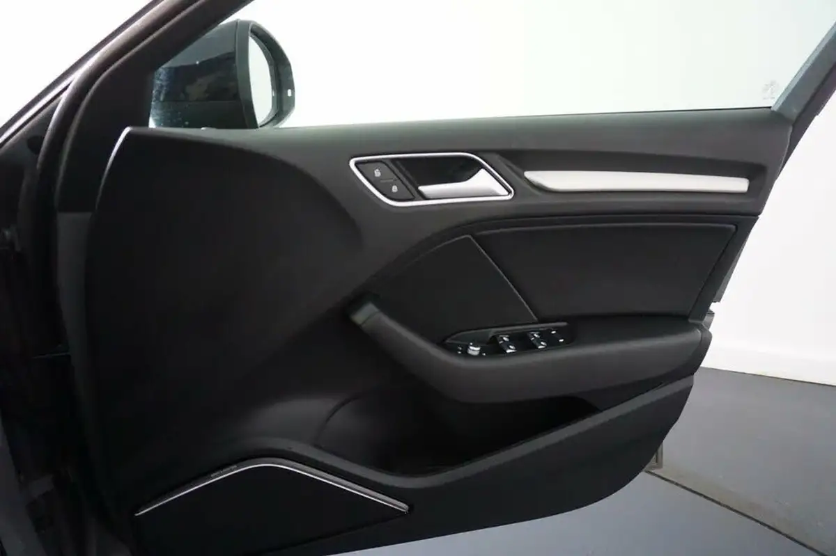 2020-audi-s3-20-tfsi-black-edition-sportback-5d-big-17
