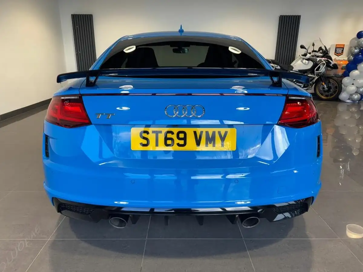 2020-audi-tt-coupe-20-40-tfsi-black-edition-big-7
