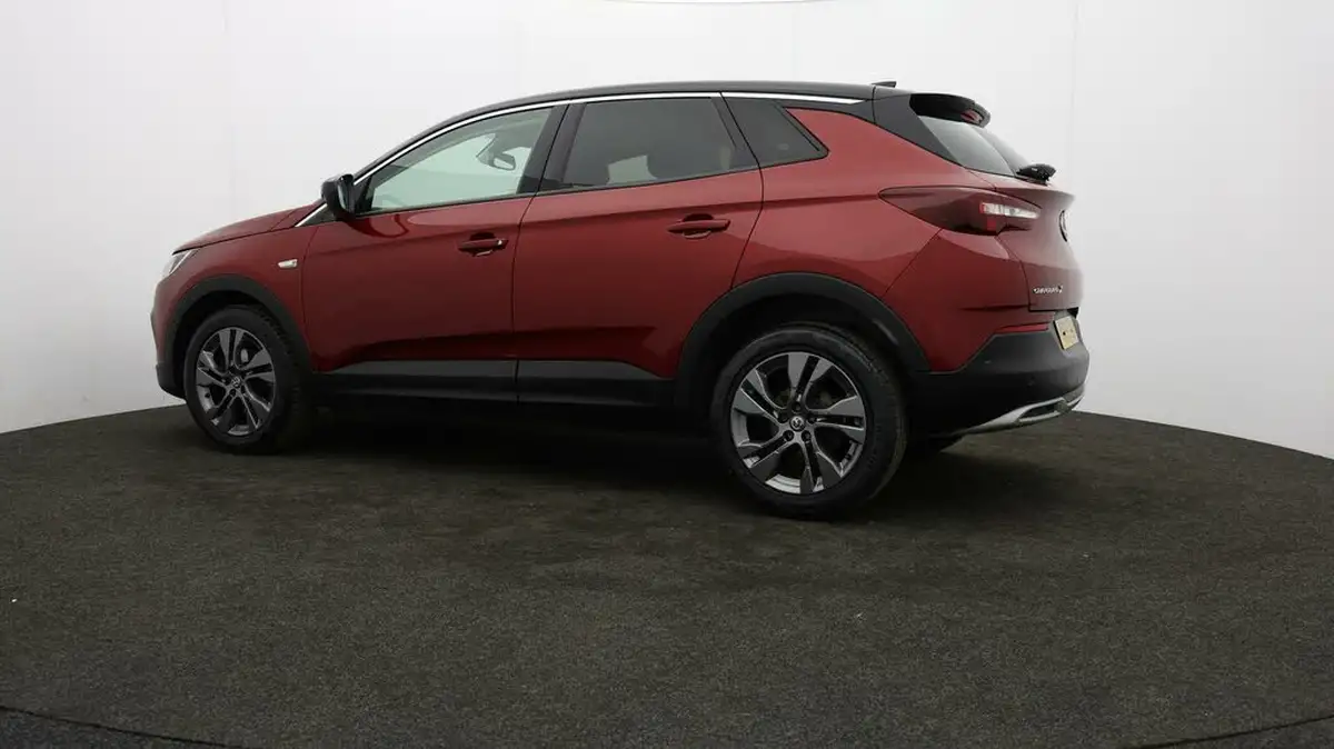 2020-vauxhall-grandland-x-12-sri-nav-big-70