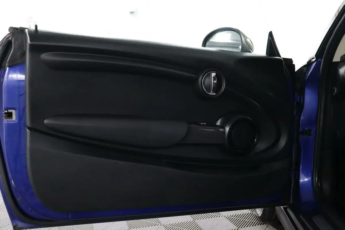 2018-mini-cooper-15-cooper-series-ii-ss-hatchback-3d-big-22