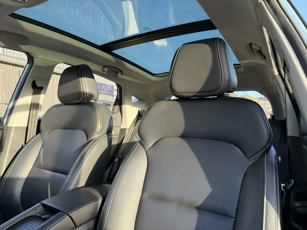2020-mg-zs-suv-e-exclusive-ev-big-11
