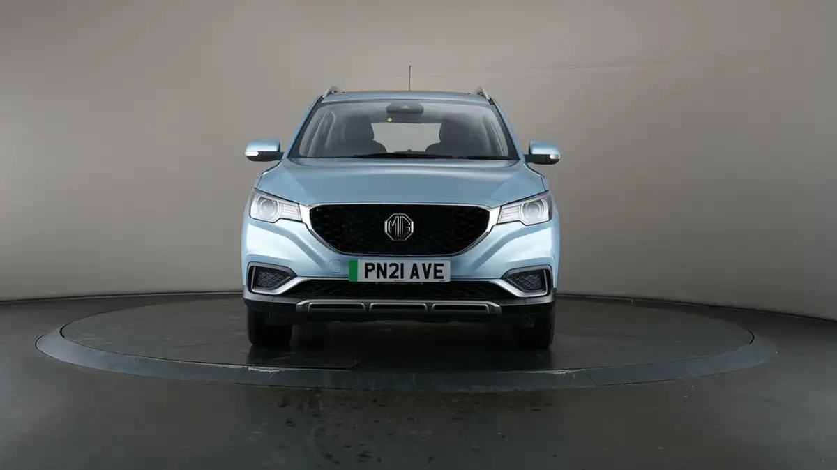 2021-mg-zs-suv-e-exclusive-ev-big-45