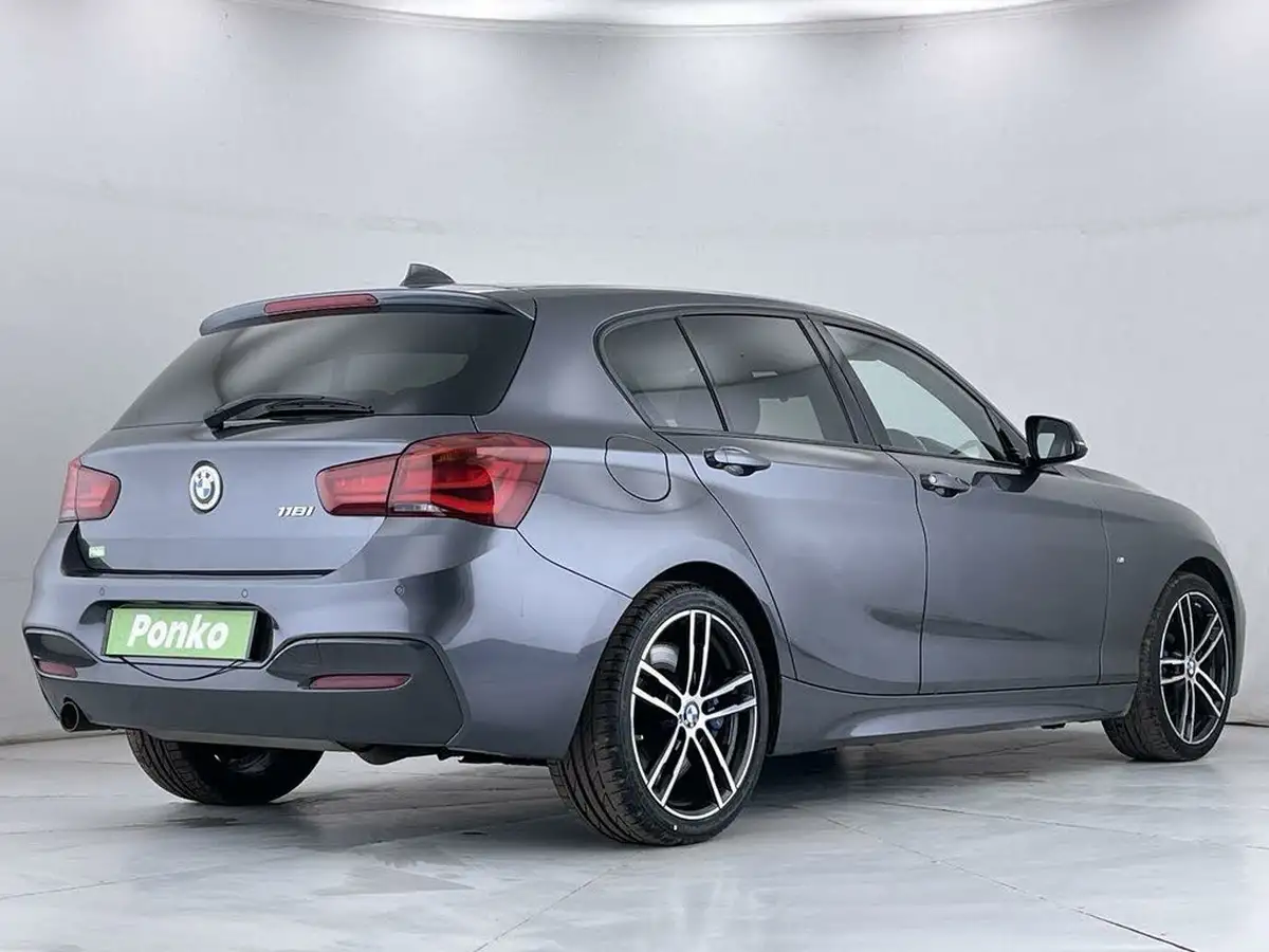 2019-bmw-1-series-15-118i-m-sport-shadow-edition-5d-big-4
