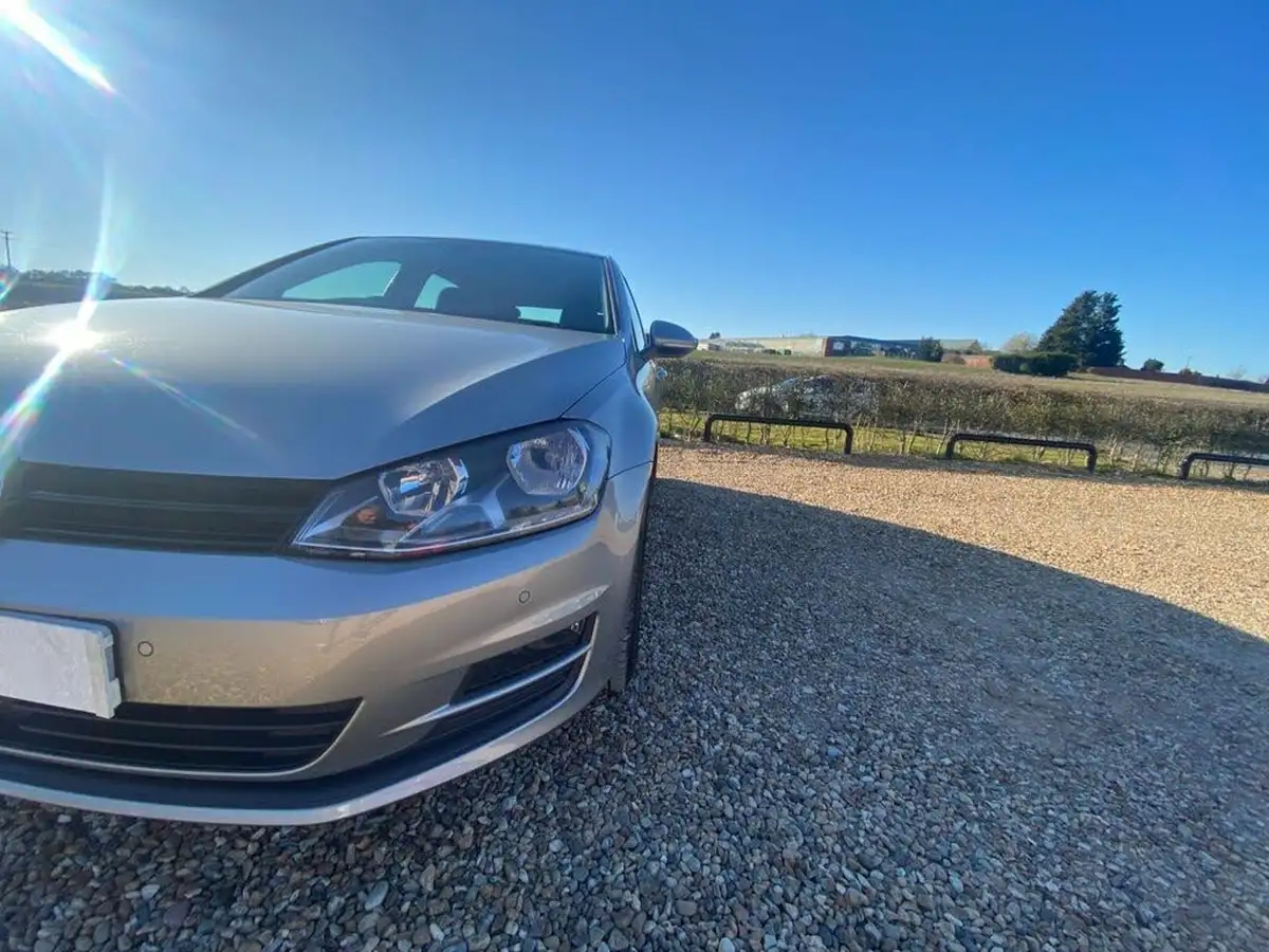 2015-volkswagen-golf-16tdi-match-110ps-bmtss-5d-dsg-big-46