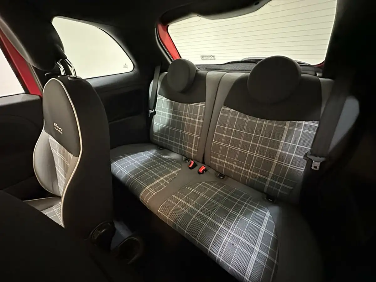 2020-fiat-500-12-lounge-big-23