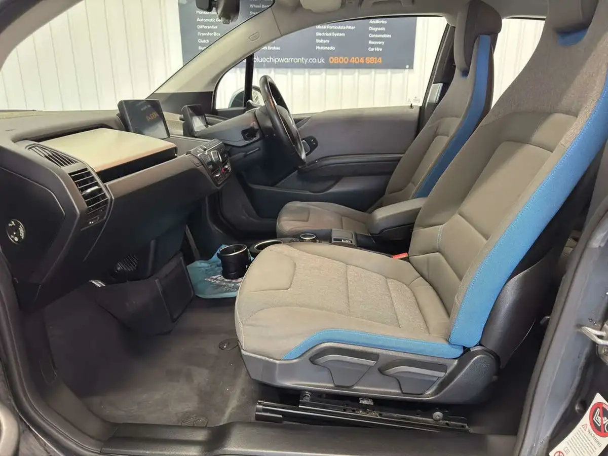 2014-bmw-i3-e-extended-range-big-16