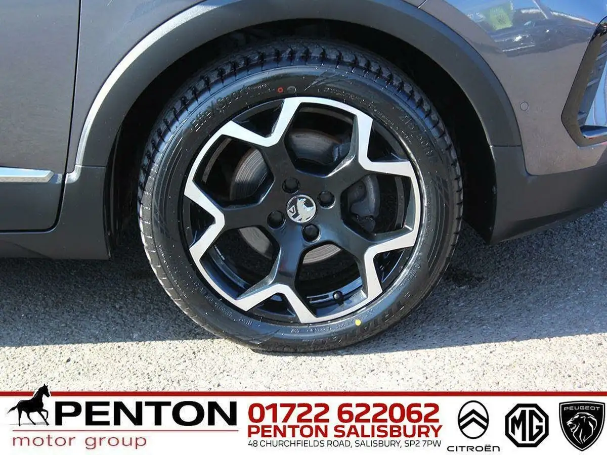 2022-vauxhall-crossland-15-ultimate-120ps-auto-big-6