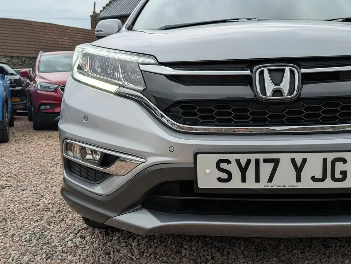 2017-honda-cr-v-16i-dtec-se-plus-160ps-4x4-auto-big-3