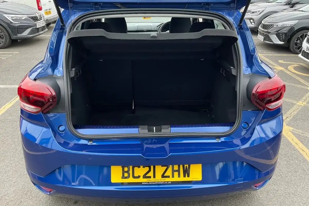 2021-dacia-sandero-10-tce-essential-90bhp-big-17