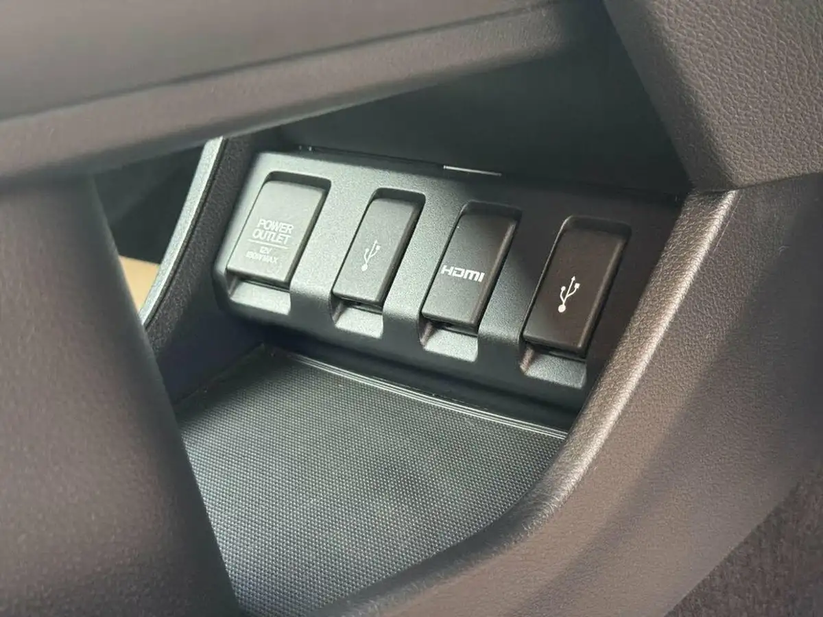 2016-honda-hr-v-16-i-dtec-se-navi-big-24