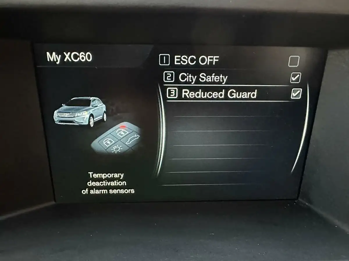 2016-volvo-xc60-20td-d4-se-nav-geartronic-big-22