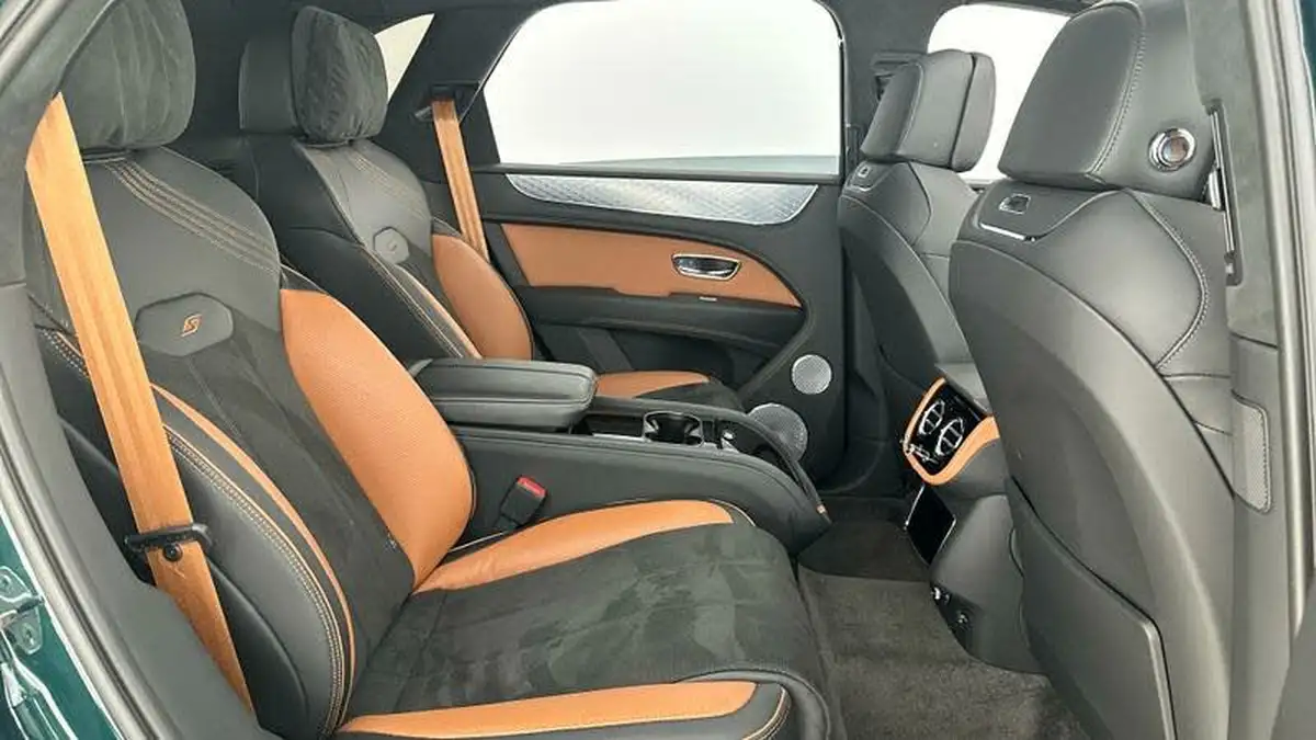 2024-bentley-bentayga-40-v8-s-big-19