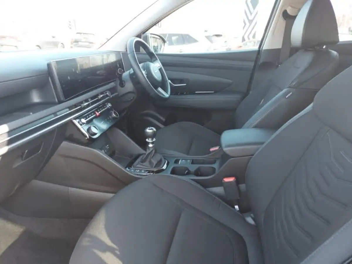 2024-hyundai-tucson-16-t-gdi-premium-160ps-two-tone-roof-big-4