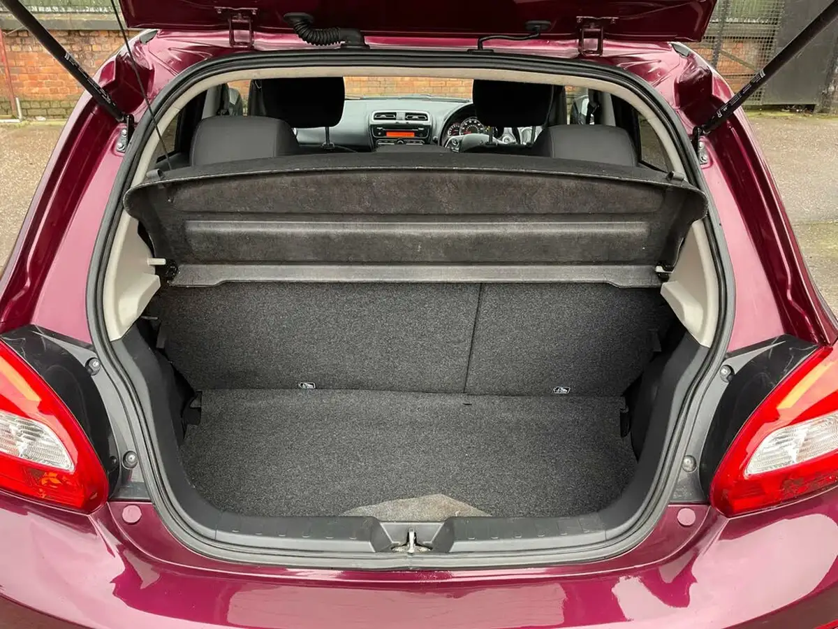 2017-mitsubishi-mirage-12-juro-leather-cvt-big-4