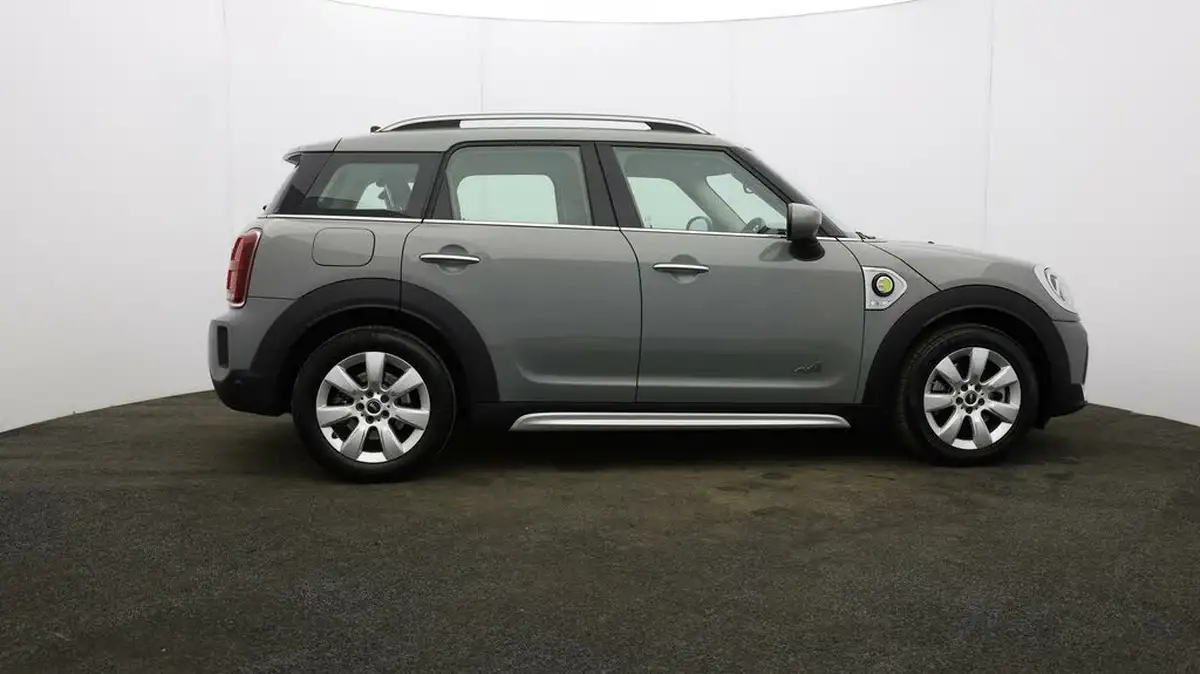 2021-mini-countryman-15-cooper-s-e-phev-classic-comfort-big-48
