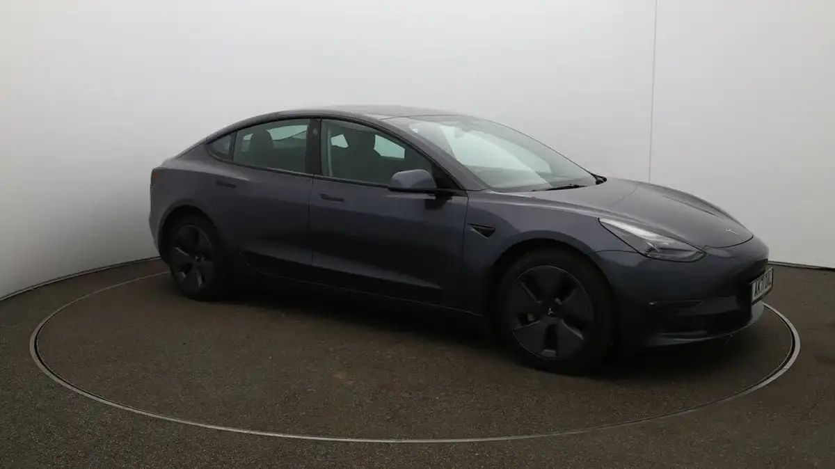2021-tesla-model-3-e-long-range-awd-big-43